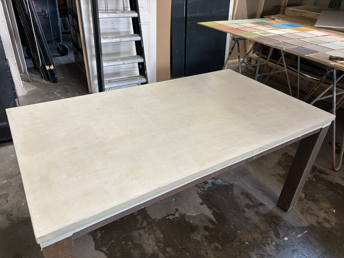 Houten eettafel
